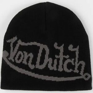 Merry Christmas and Happy Holidays From Chelon Couture!